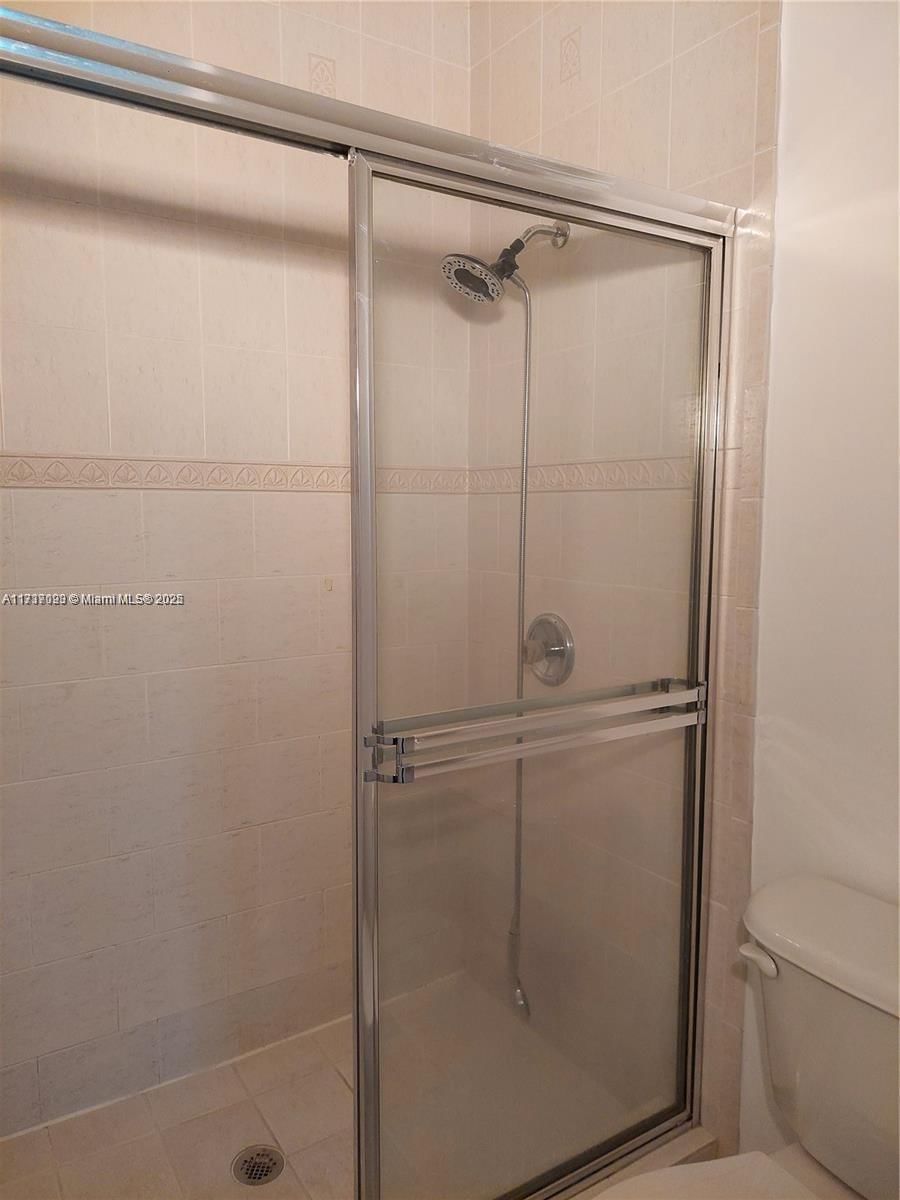 Real estate property located at 2316 Anchor Ct #2705, Broward, Villas At Harbor Isles Co, Dania Beach, FL