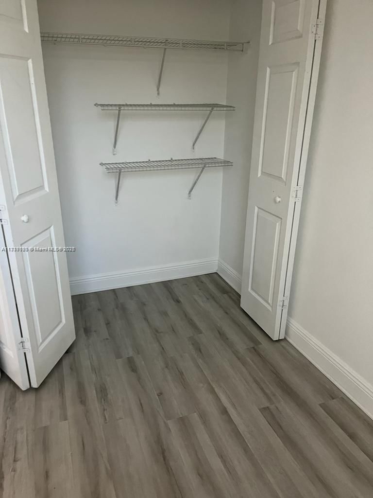 Real estate property located at 2316 Anchor Ct #2705, Broward, Villas At Harbor Isles Co, Dania Beach, FL
