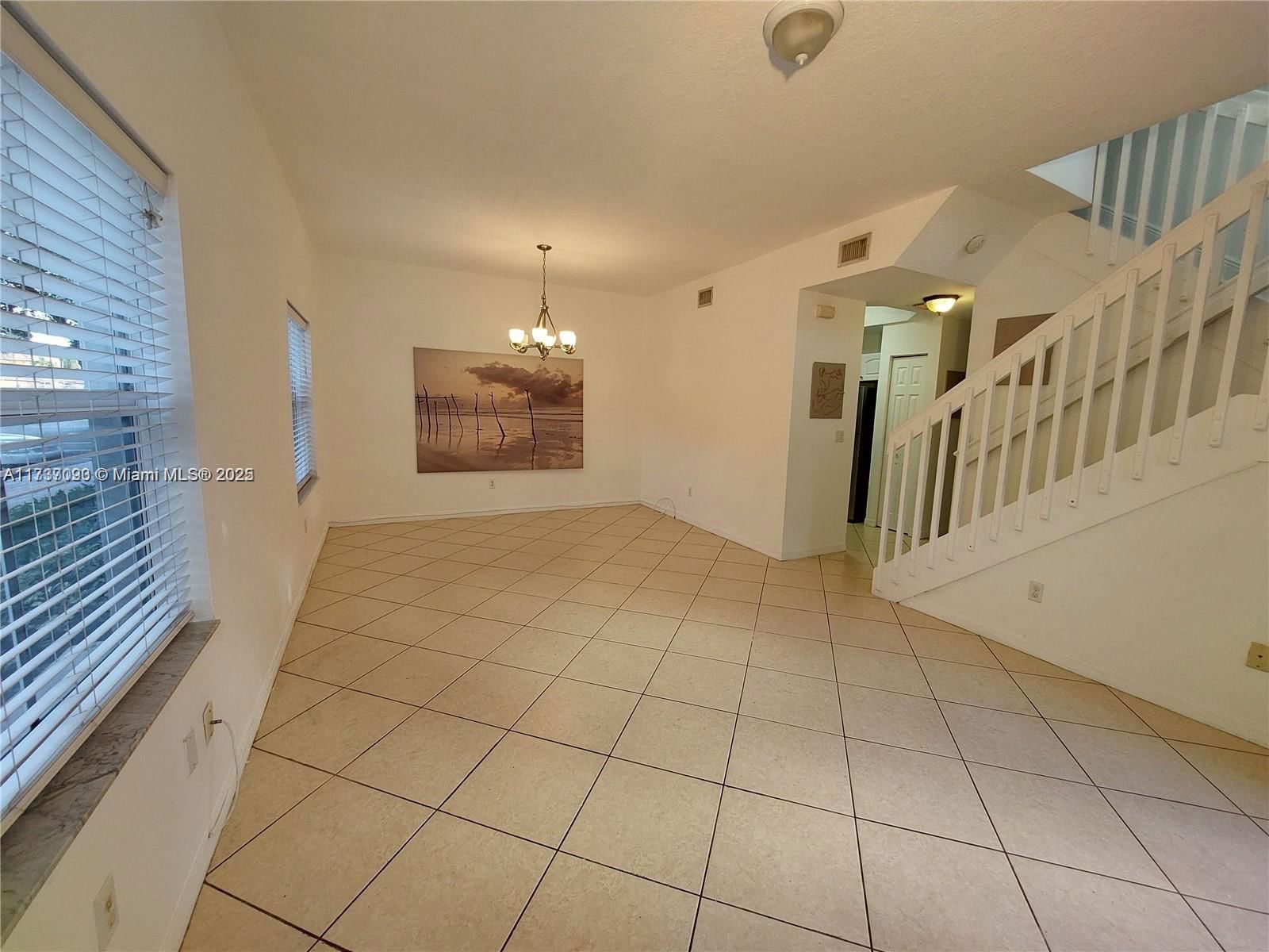 Real estate property located at 2316 Anchor Ct #2705, Broward, Villas At Harbor Isles Co, Dania Beach, FL