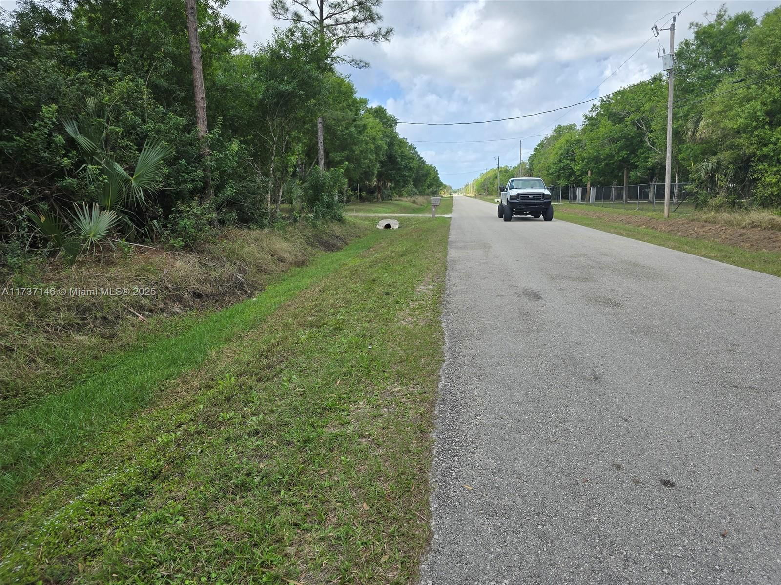 Real estate property located at 2844 70th Ave NE, Collier, Golden Gate Estates, Naples, FL