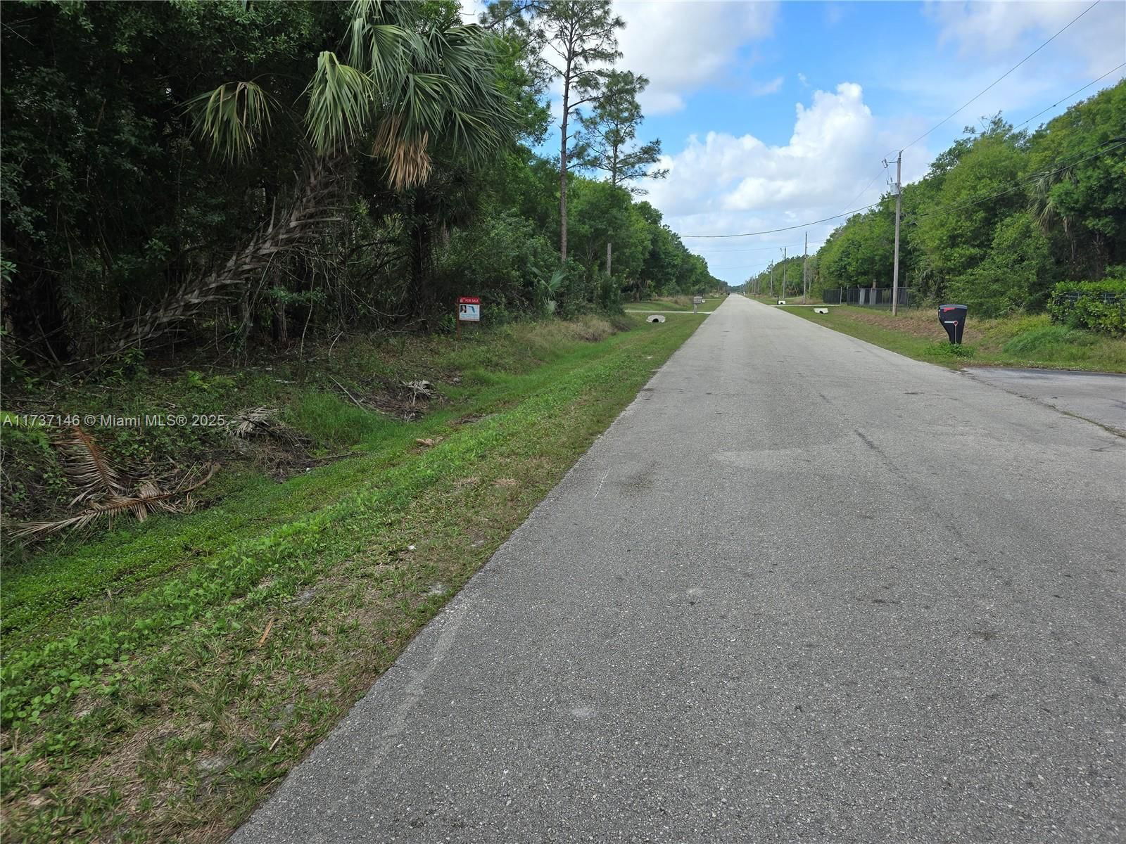 Real estate property located at 2844 70th Ave NE, Collier, Golden Gate Estates, Naples, FL