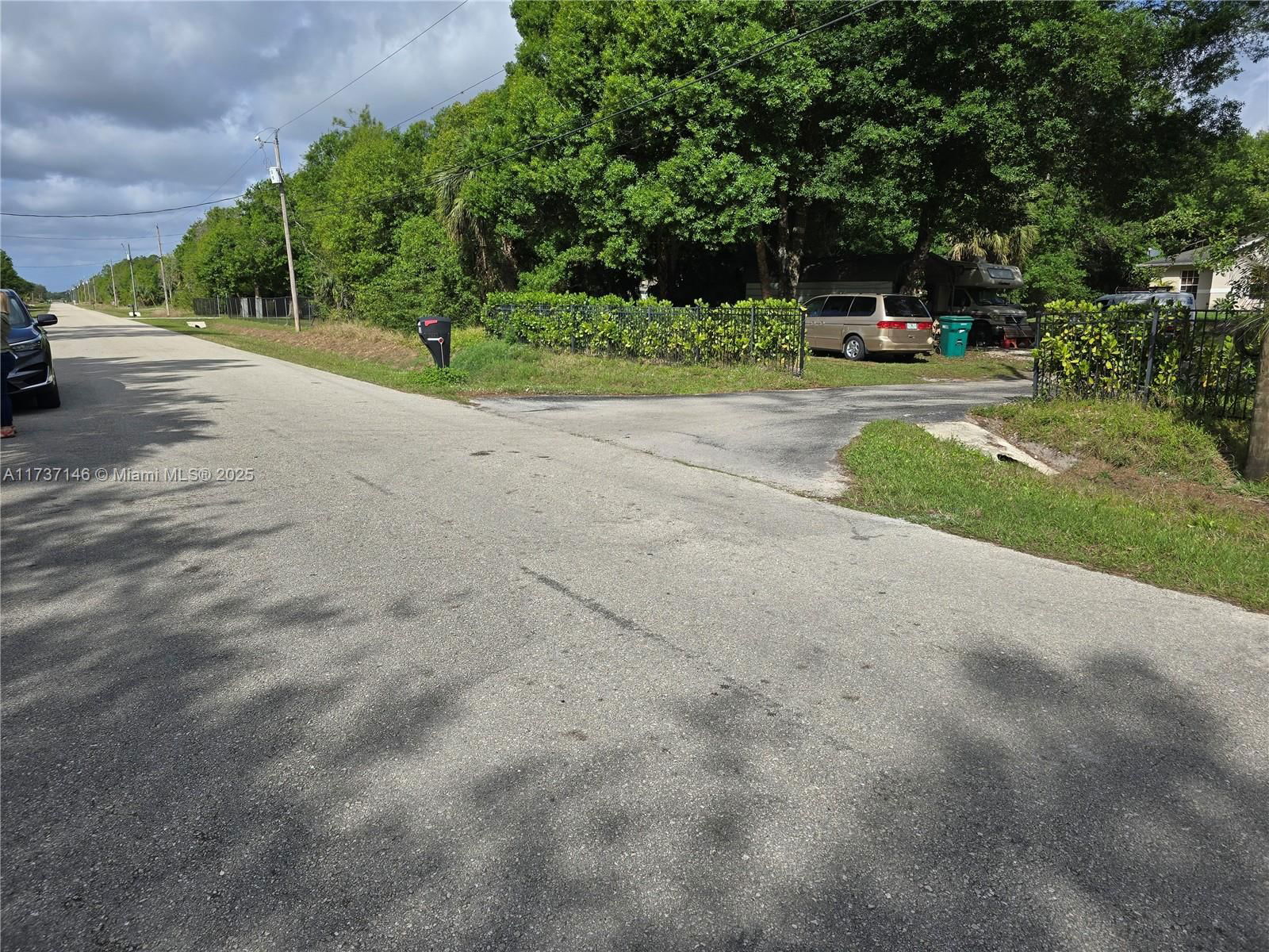 Real estate property located at 2844 70th Ave NE, Collier, Golden Gate Estates, Naples, FL