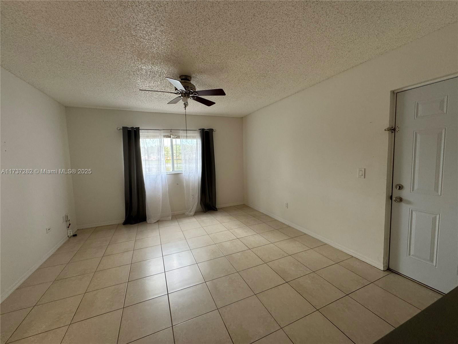Real estate property located at 3630 56th Ave #304, Broward, Lakewood At Emerald Hills, Hollywood, FL