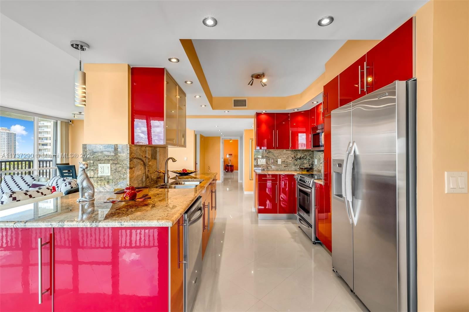 Real estate property located at 2017 Ocean Dr #709, Broward, Avant Garde Condo, Hallandale Beach, FL