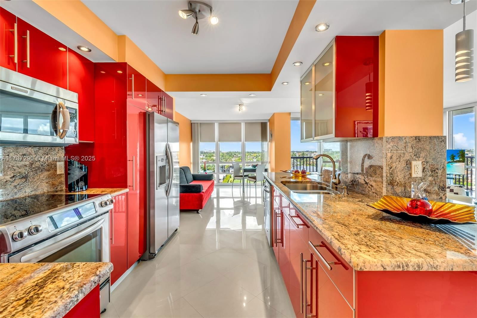 Real estate property located at 2017 Ocean Dr #709, Broward, Avant Garde Condo, Hallandale Beach, FL