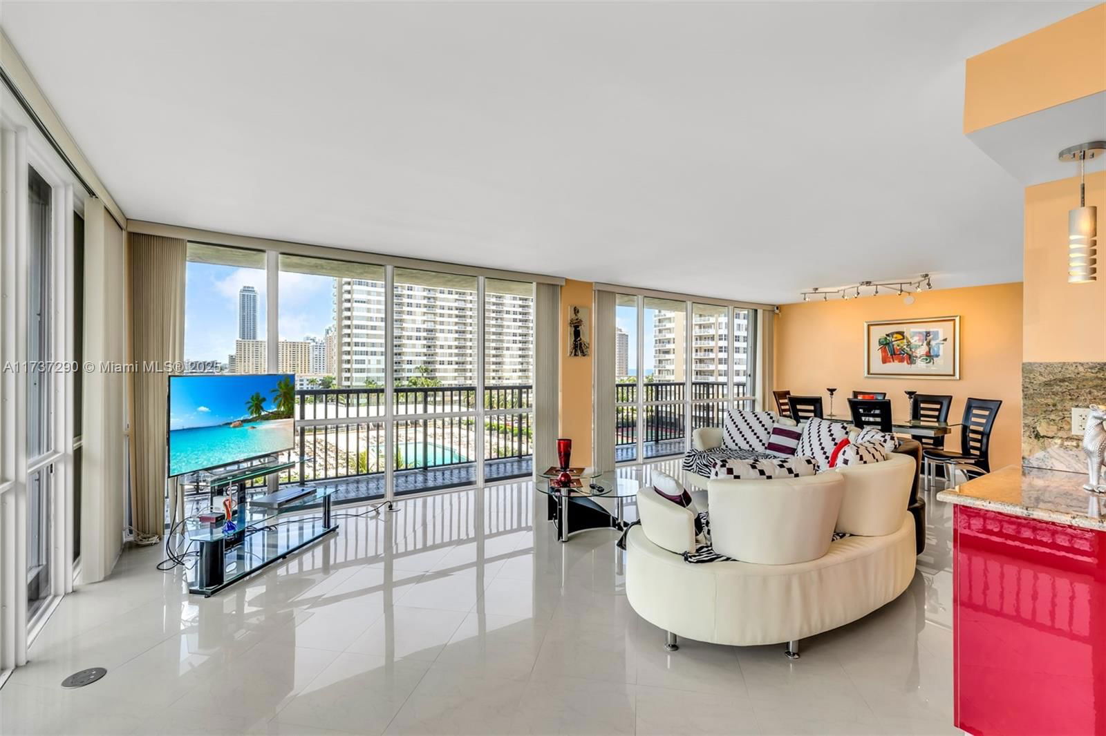 Real estate property located at 2017 Ocean Dr #709, Broward, Avant Garde Condo, Hallandale Beach, FL