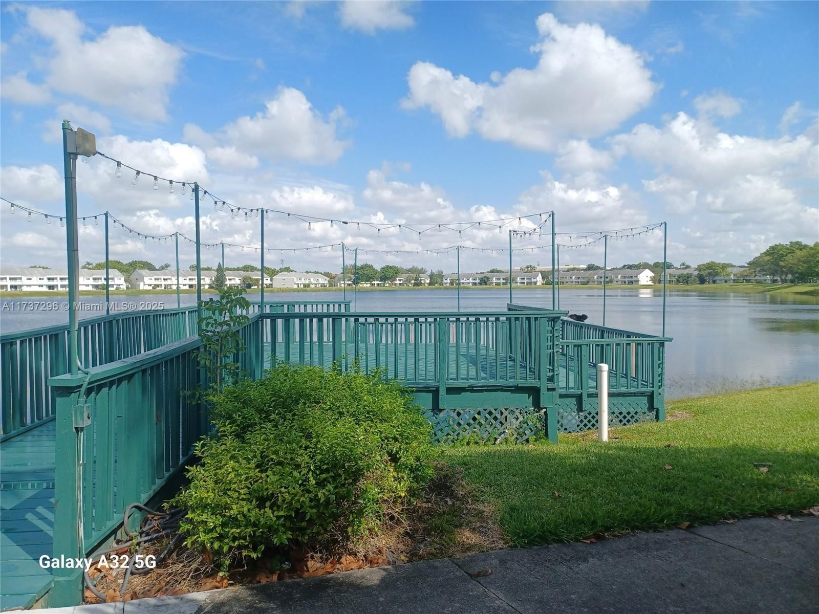 Real estate property located at 3437 44th St #102, Broward, Summer Lake, Oakland Park, FL