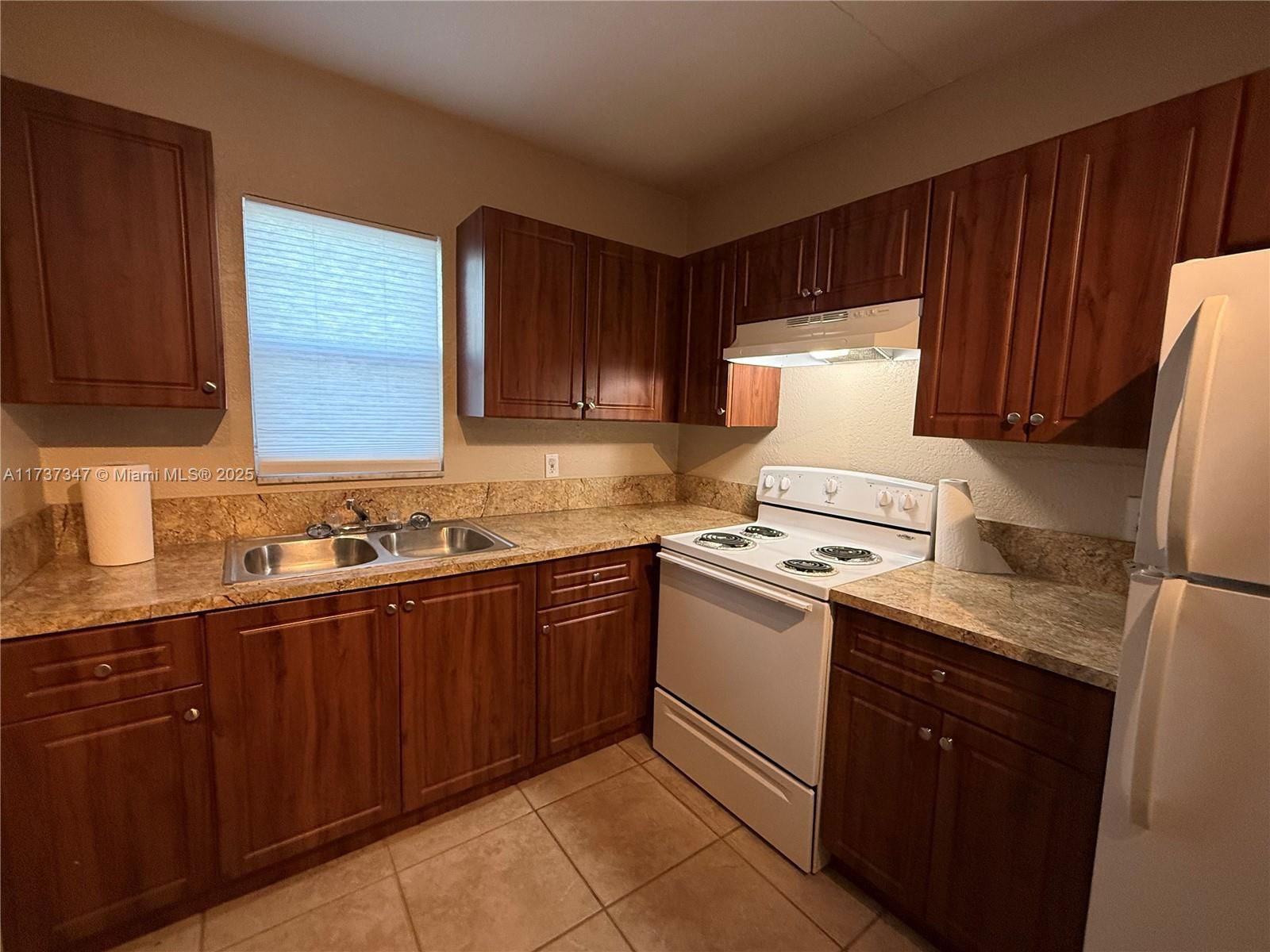 Real estate property located at , Broward, Calypso Cay Condo, Lauderhill, FL