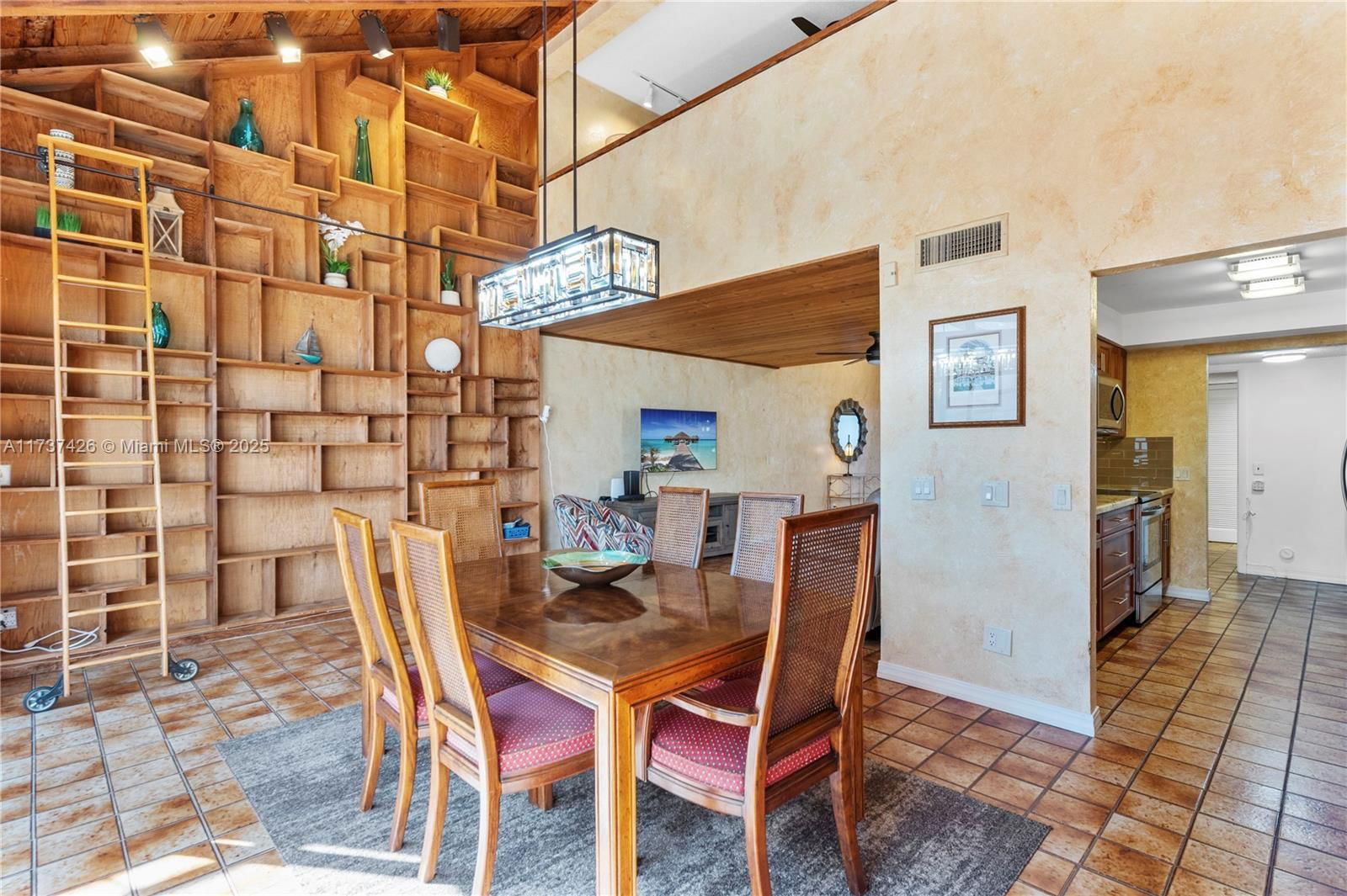 Real estate property located at 1449 113th Way #1449, Broward, Everglades Sugar & Land, Pembroke Pines, FL
