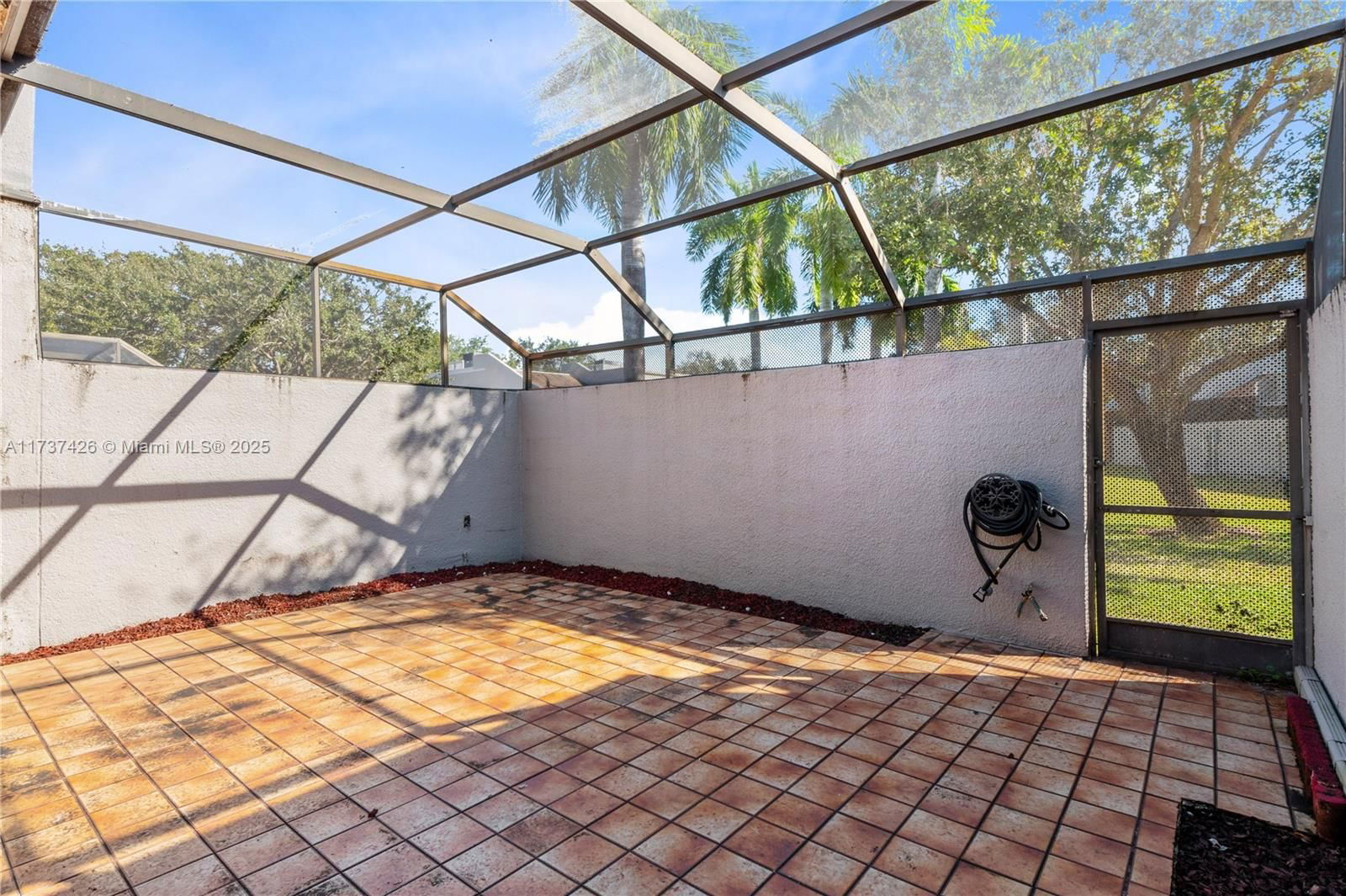 Real estate property located at 1449 113th Way #1449, Broward, Everglades Sugar & Land, Pembroke Pines, FL