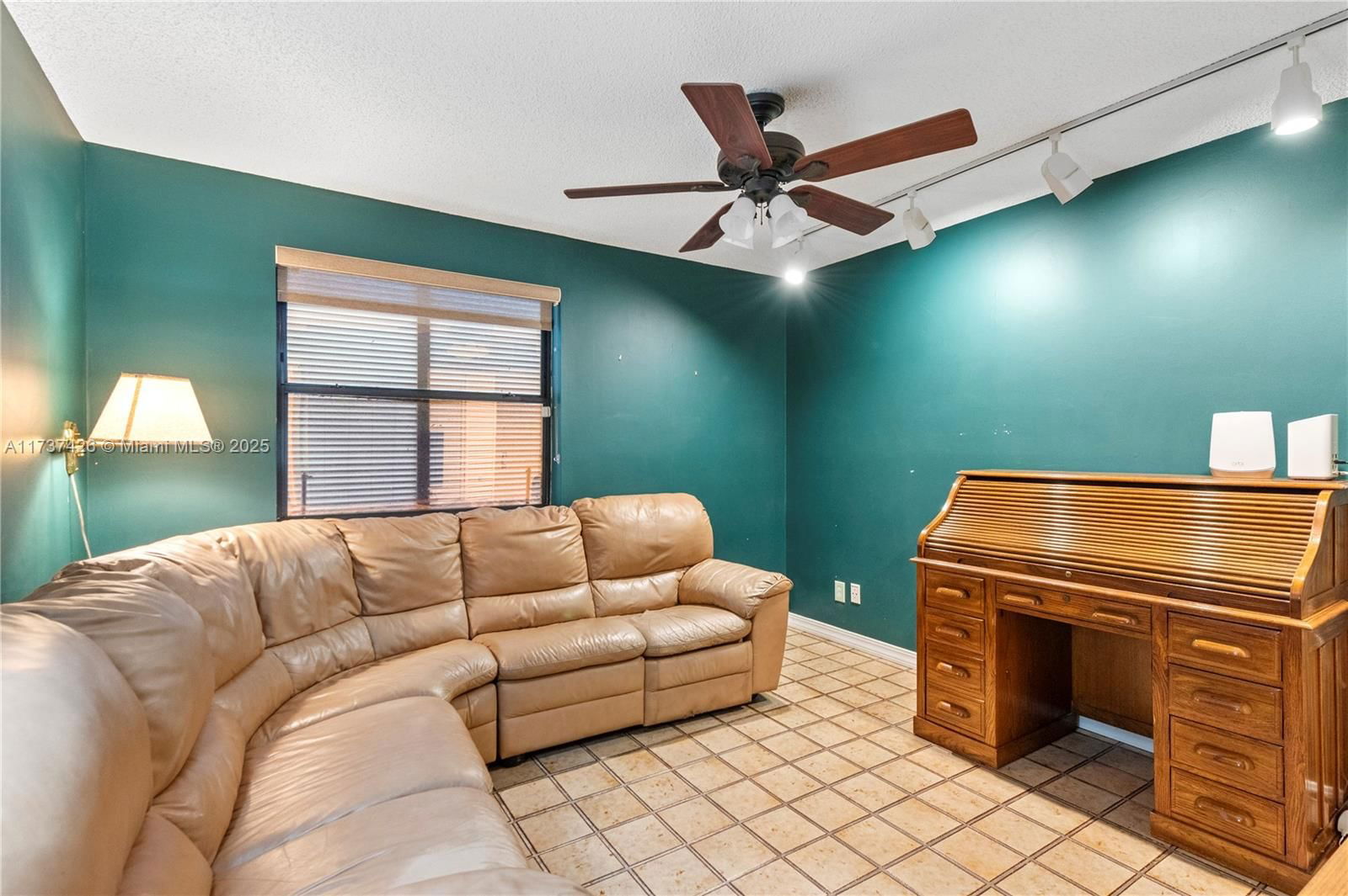 Real estate property located at 1449 113th Way #1449, Broward, Everglades Sugar & Land, Pembroke Pines, FL