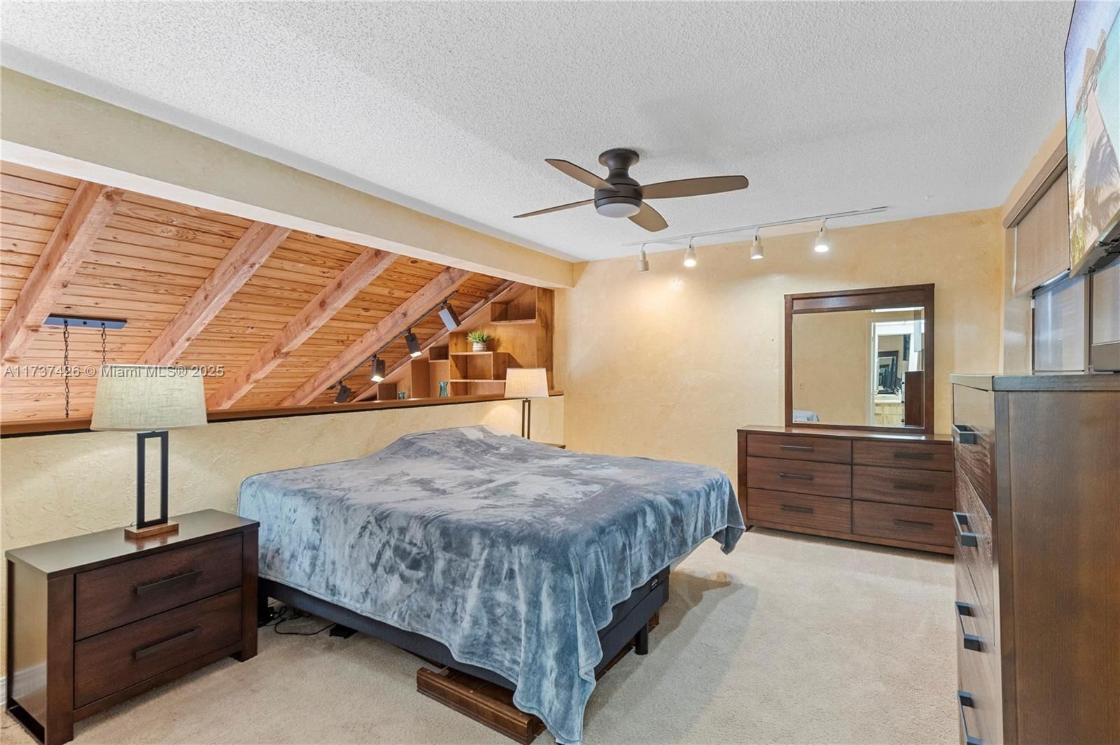 Real estate property located at 1449 113th Way #1449, Broward, Everglades Sugar & Land, Pembroke Pines, FL