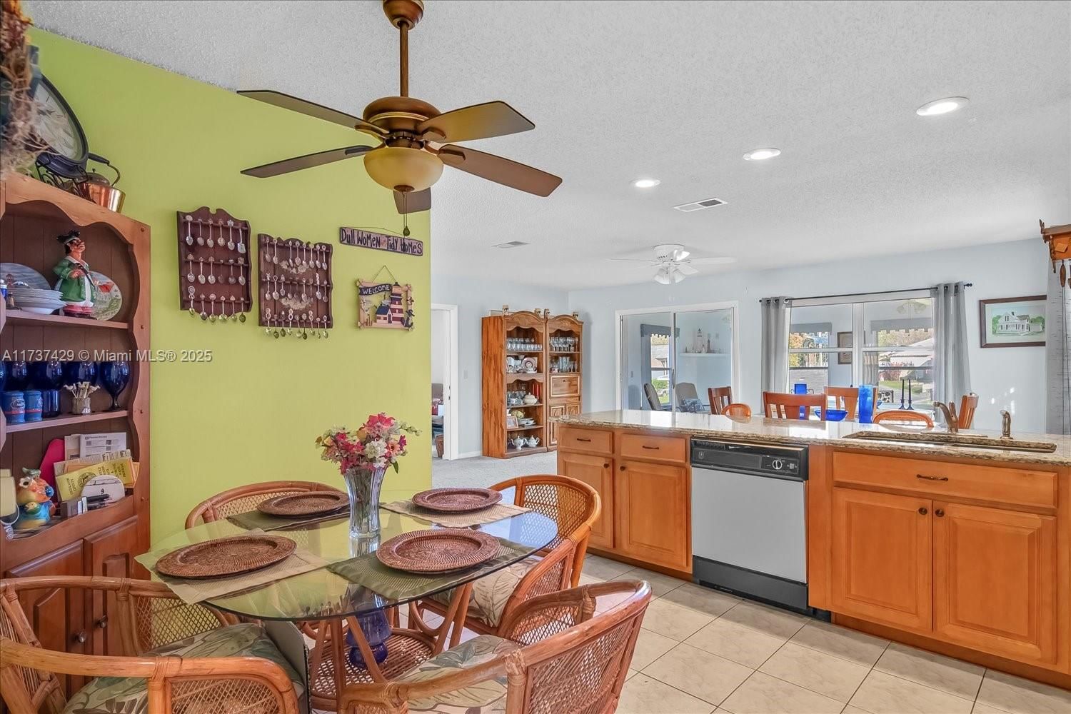 Real estate property located at 128 Citrus, Highlands, Placid Lakes, Lake Placid, FL