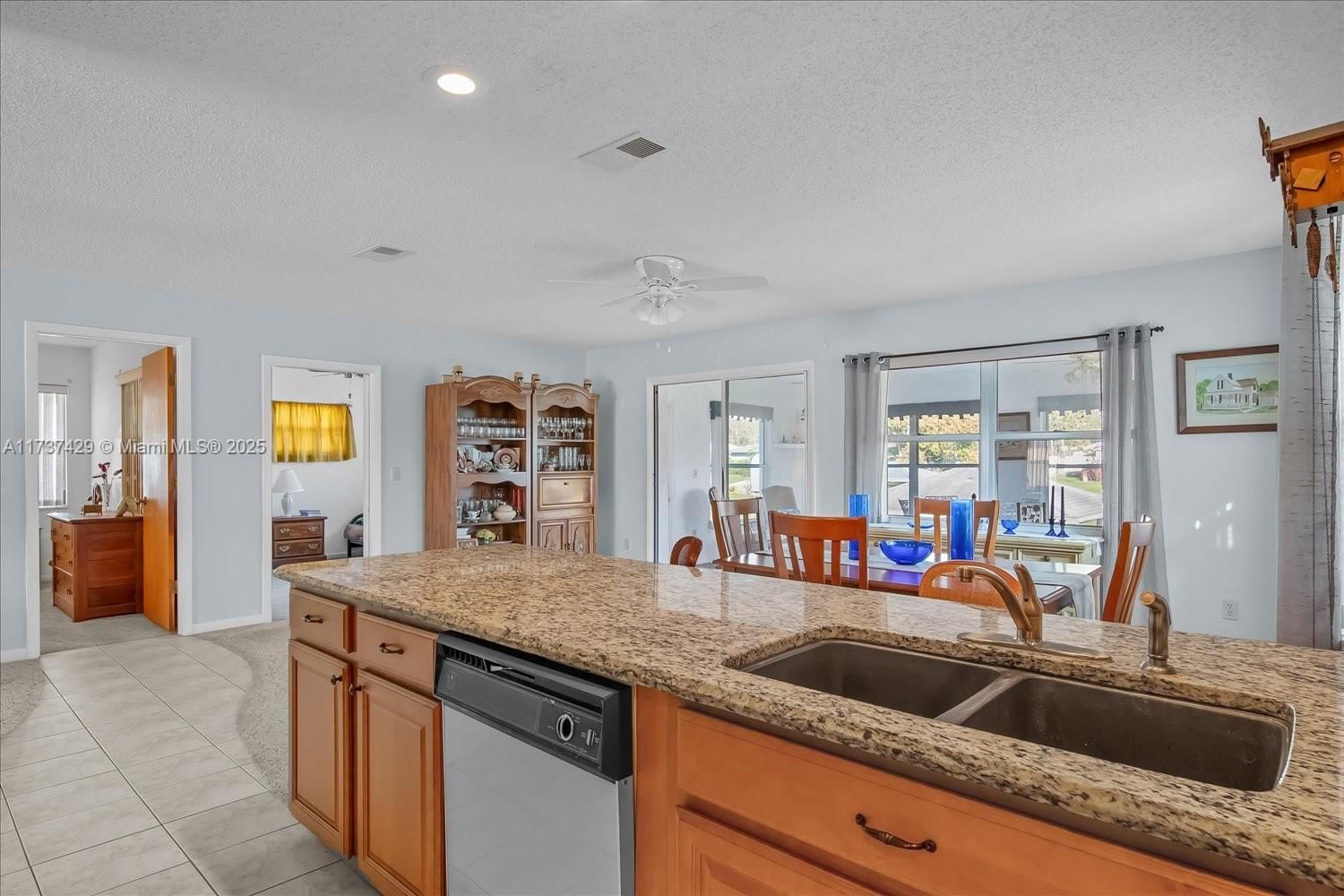 Real estate property located at 128 Citrus, Highlands, Placid Lakes, Lake Placid, FL