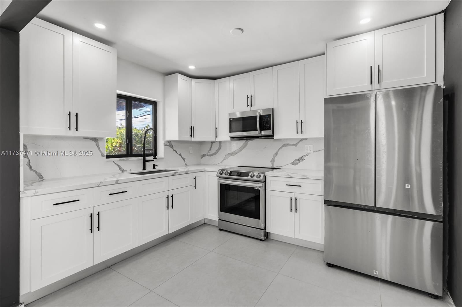 Real estate property located at 6551 32nd St, Miami-dade, Coral Villas Rev, Miami, FL