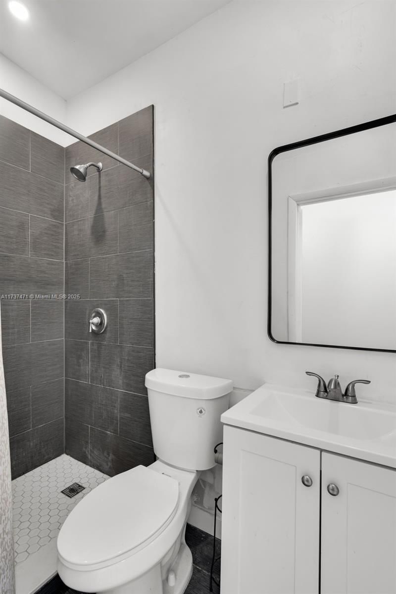 Real estate property located at 6551 32nd St, Miami-dade, Coral Villas Rev, Miami, FL