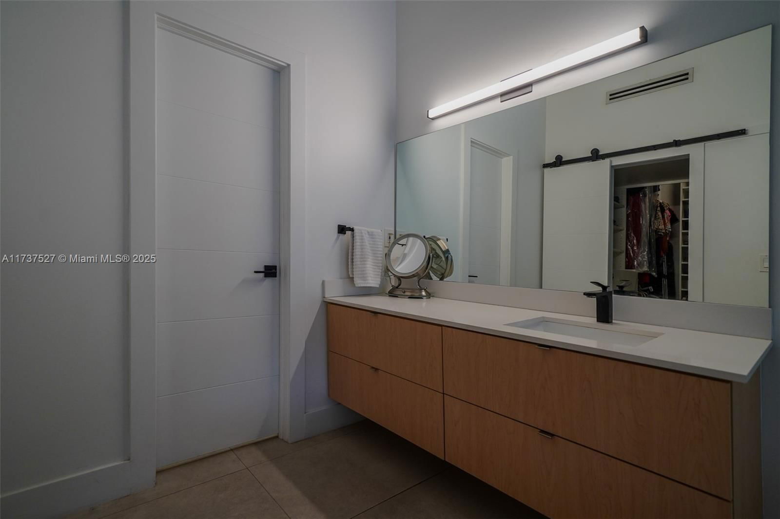 Real estate property located at 10445 80th st, Miami-dade, Kendalltown, Miami, FL