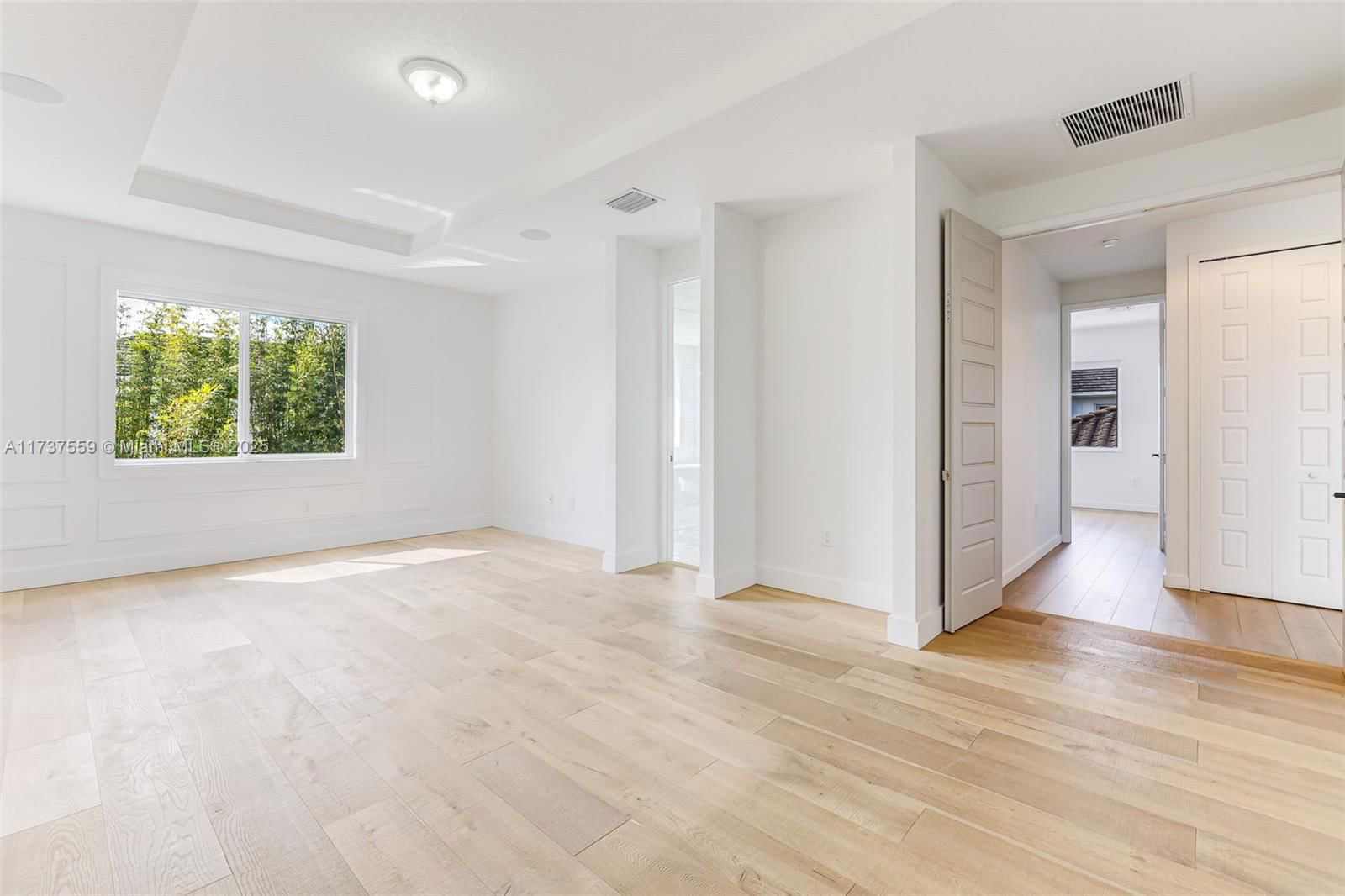 Real estate property located at 15020 176th Ter, Miami-dade, Venetian Parc, Miami, FL