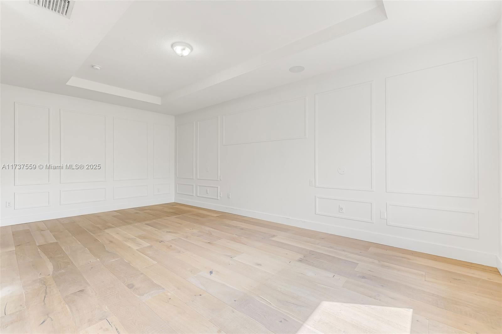 Real estate property located at 15020 176th Ter, Miami-dade, Venetian Parc, Miami, FL
