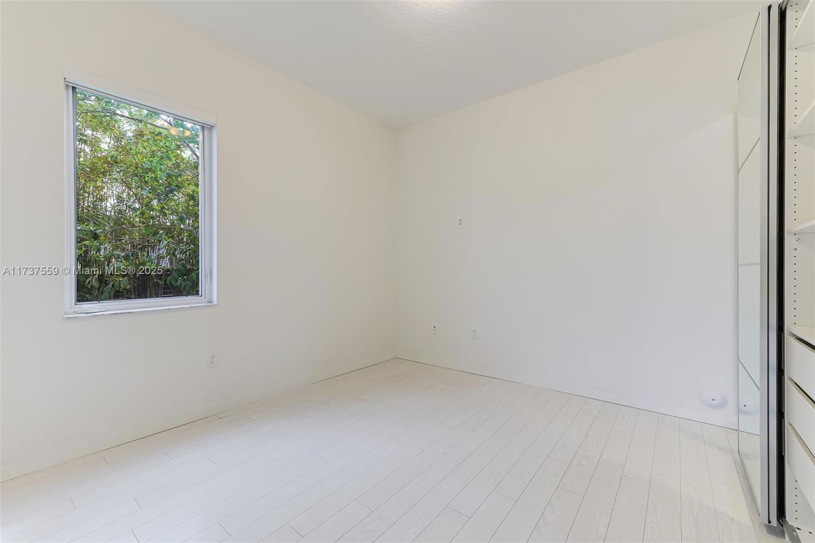 Real estate property located at 15020 176th Ter, Miami-dade, Venetian Parc, Miami, FL