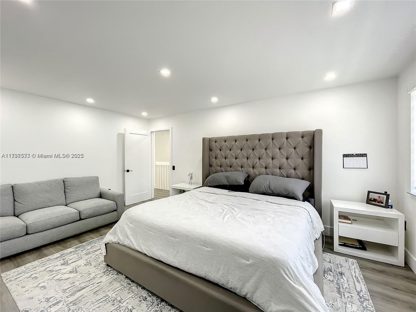 Real estate property located at 12980 251st St, Miami-dade, Chante-clare, Homestead, FL