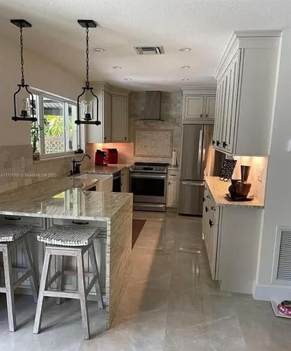 Real estate property located at 641 50th Ave, Broward, Oakland Hills 4th Sec, Margate, FL