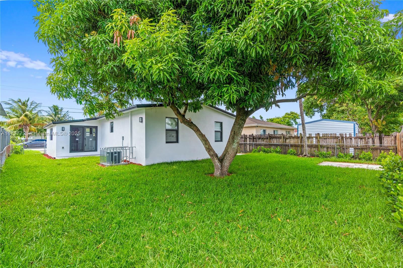 Real estate property located at 1729 153rd St, Miami-dade, Rainbow Park, Miami Gardens, FL