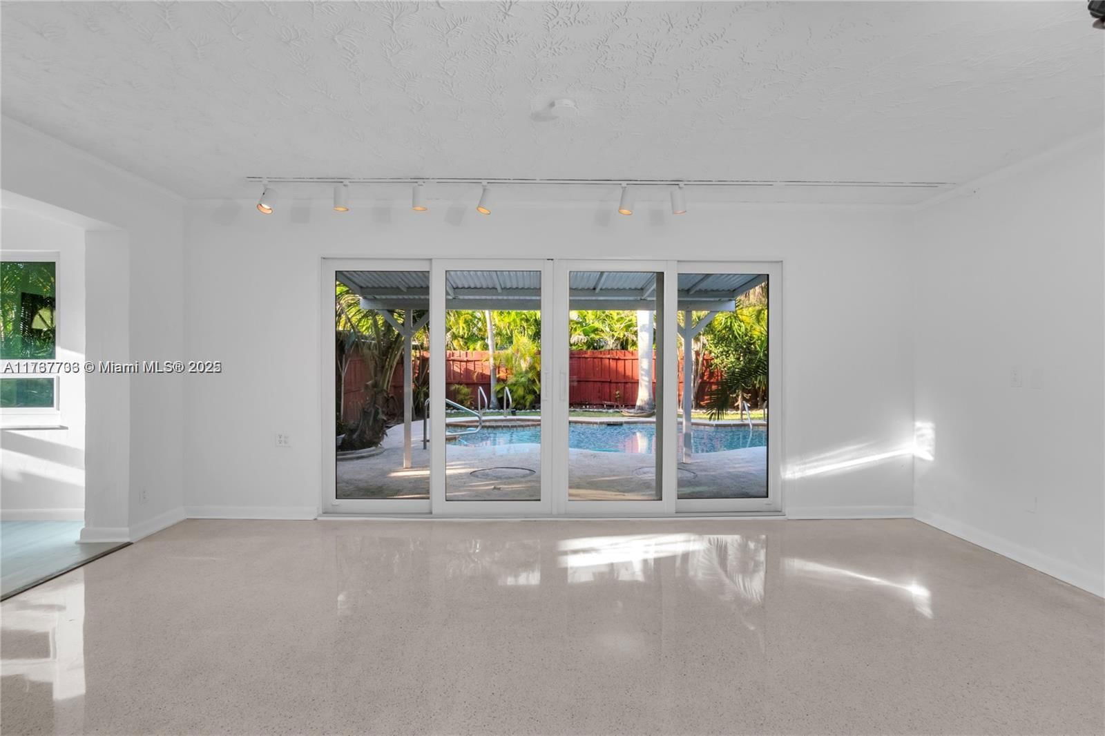 Real estate property located at 617 2nd Pl, Broward, Royal Palm Vista, Dania Beach, FL