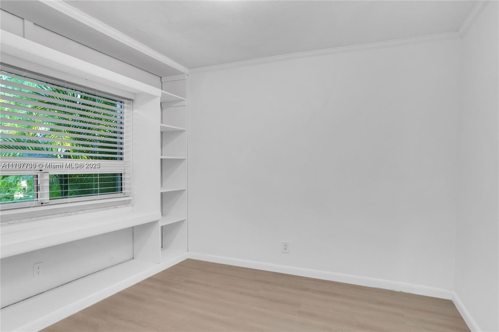 Real estate property located at 617 2nd Pl, Broward, Royal Palm Vista, Dania Beach, FL