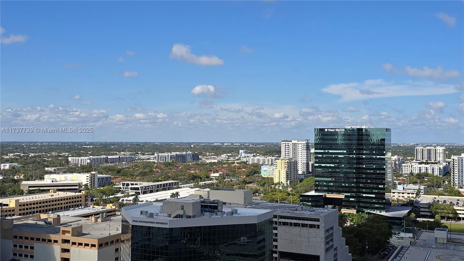 Real estate property located at 100 Las Olas Blvd #2202, Broward, 100 Las Olas Condo, Fort Lauderdale, FL