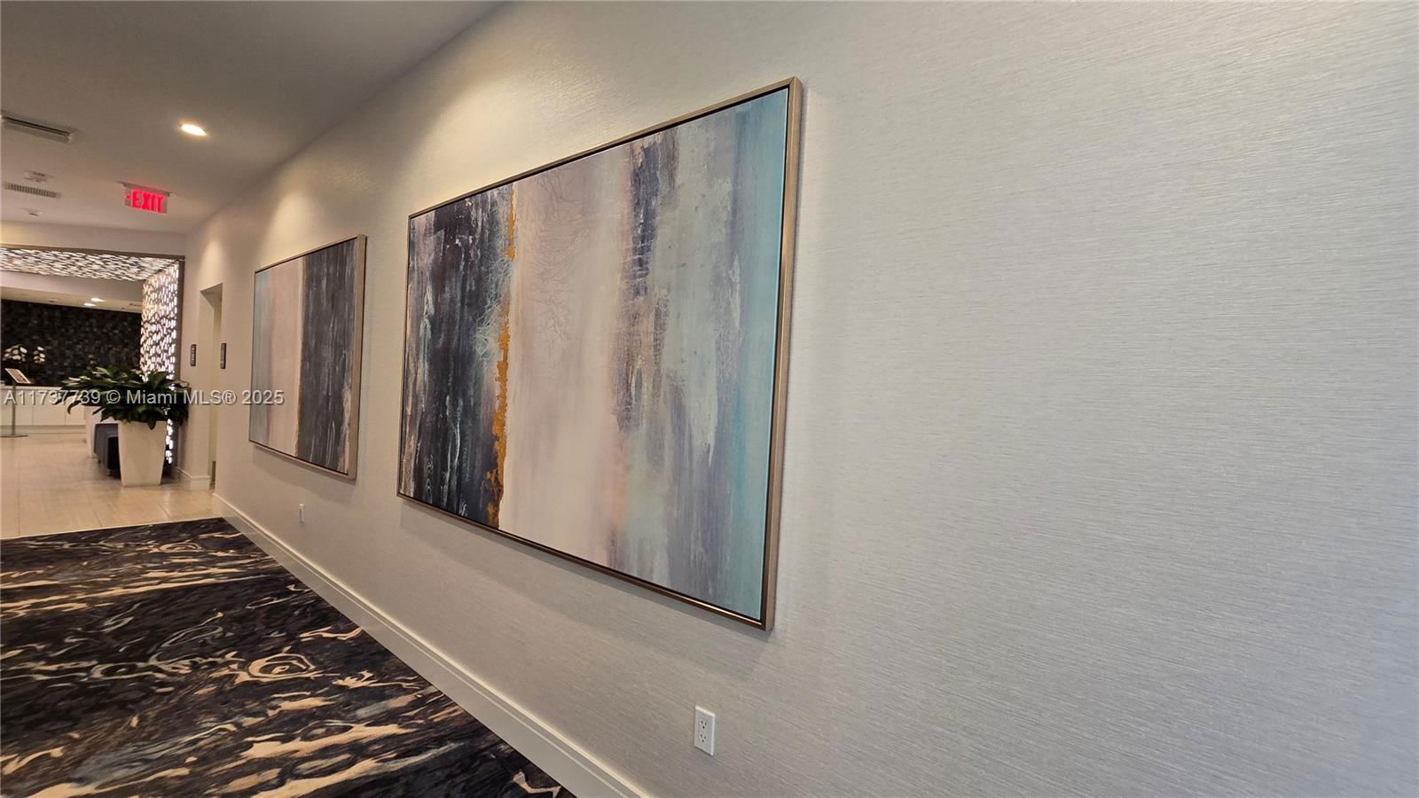 Real estate property located at 100 Las Olas Blvd #2202, Broward, 100 Las Olas Condo, Fort Lauderdale, FL