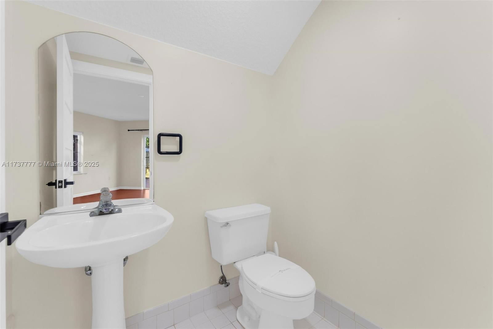Real estate property located at 5331 189th St, Miami-dade, Monterrey 2nd Addn, Miami Gardens, FL