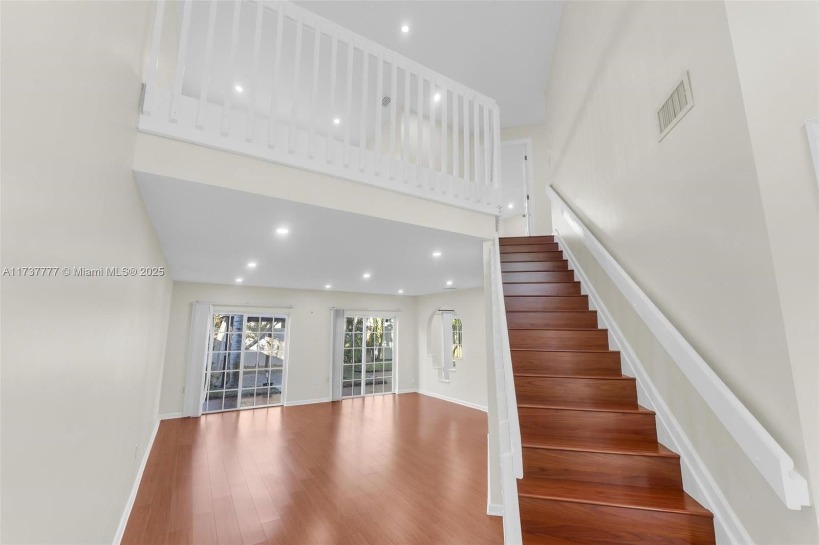 Real estate property located at 5331 189th St, Miami-dade, Monterrey 2nd Addn, Miami Gardens, FL