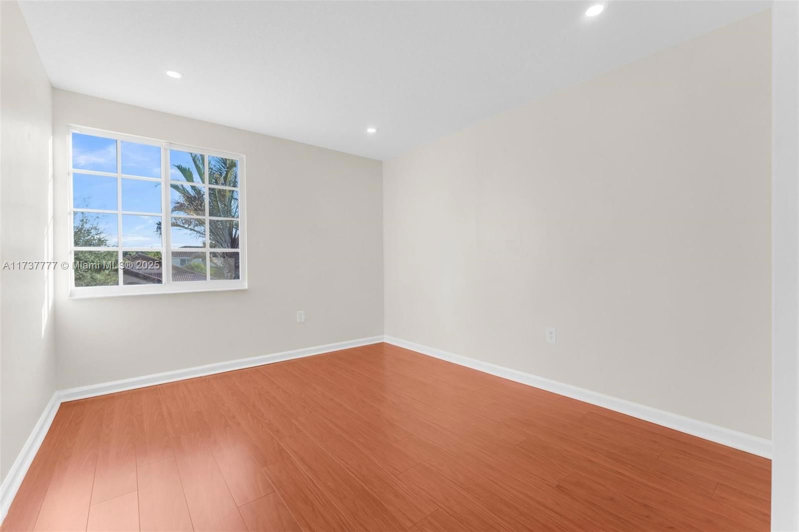 Real estate property located at 5331 189th St, Miami-dade, Monterrey 2nd Addn, Miami Gardens, FL