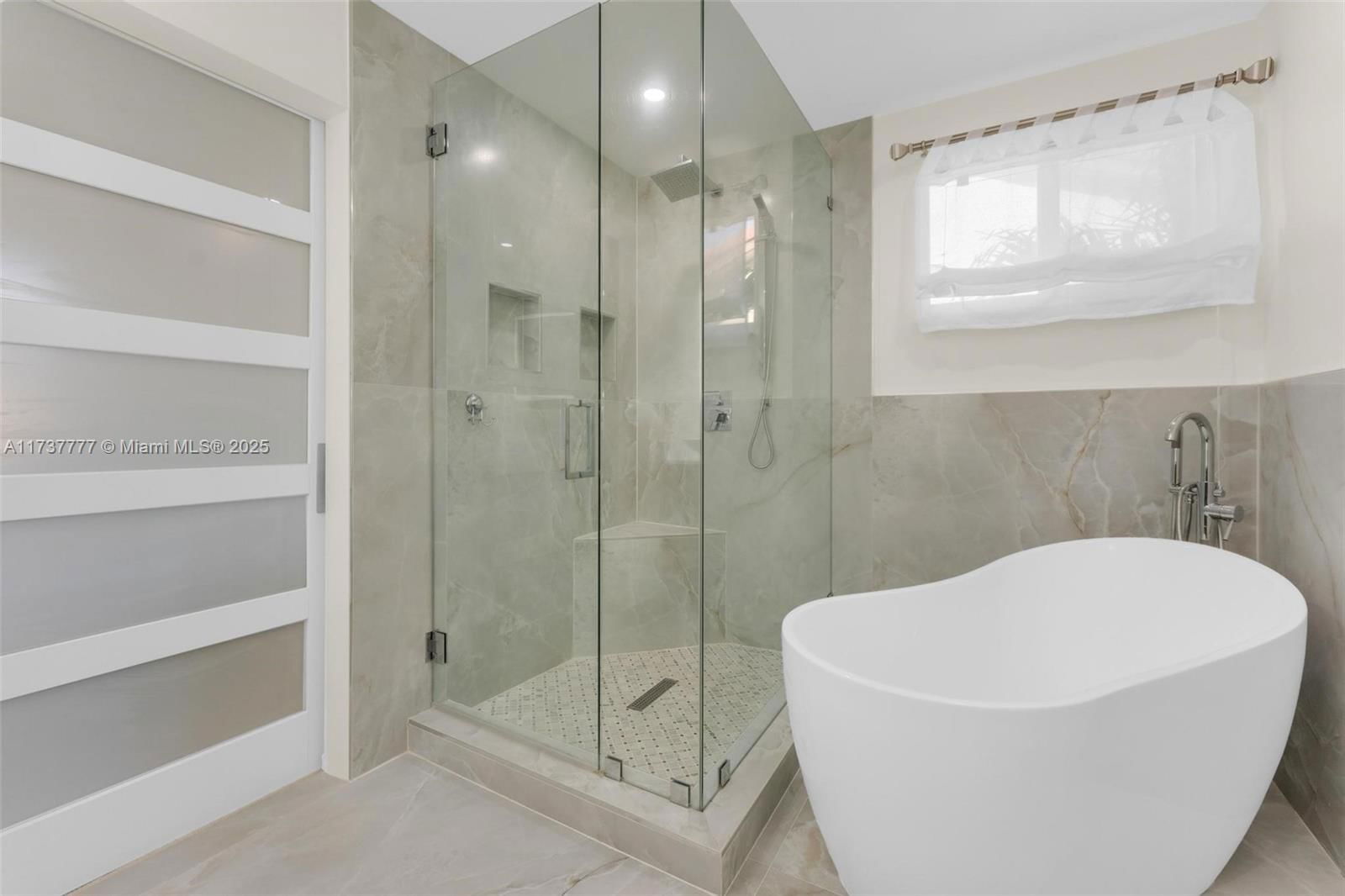 Real estate property located at 5331 189th St, Miami-dade, Monterrey 2nd Addn, Miami Gardens, FL