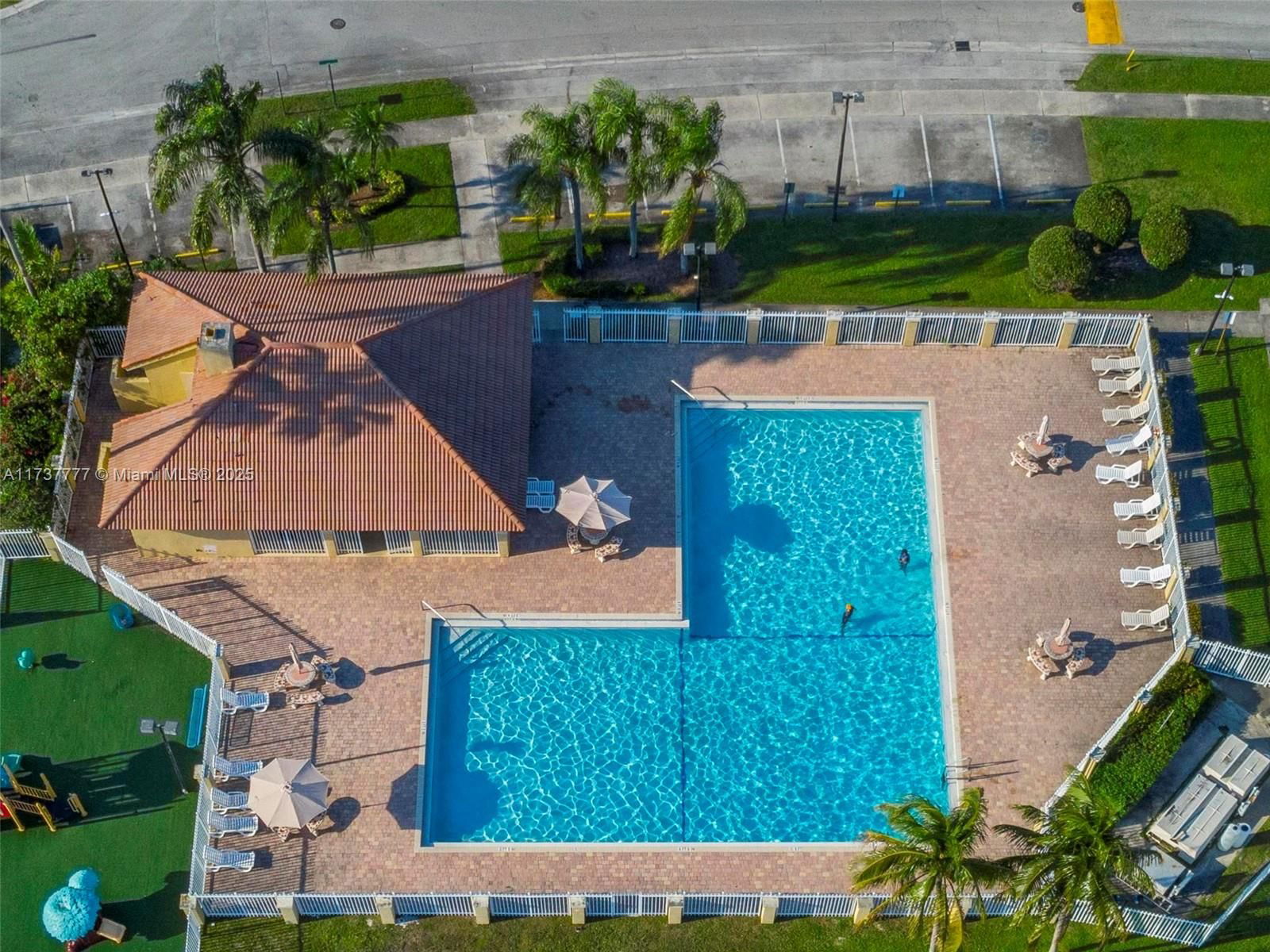 Real estate property located at 5331 189th St, Miami-dade, Monterrey 2nd Addn, Miami Gardens, FL