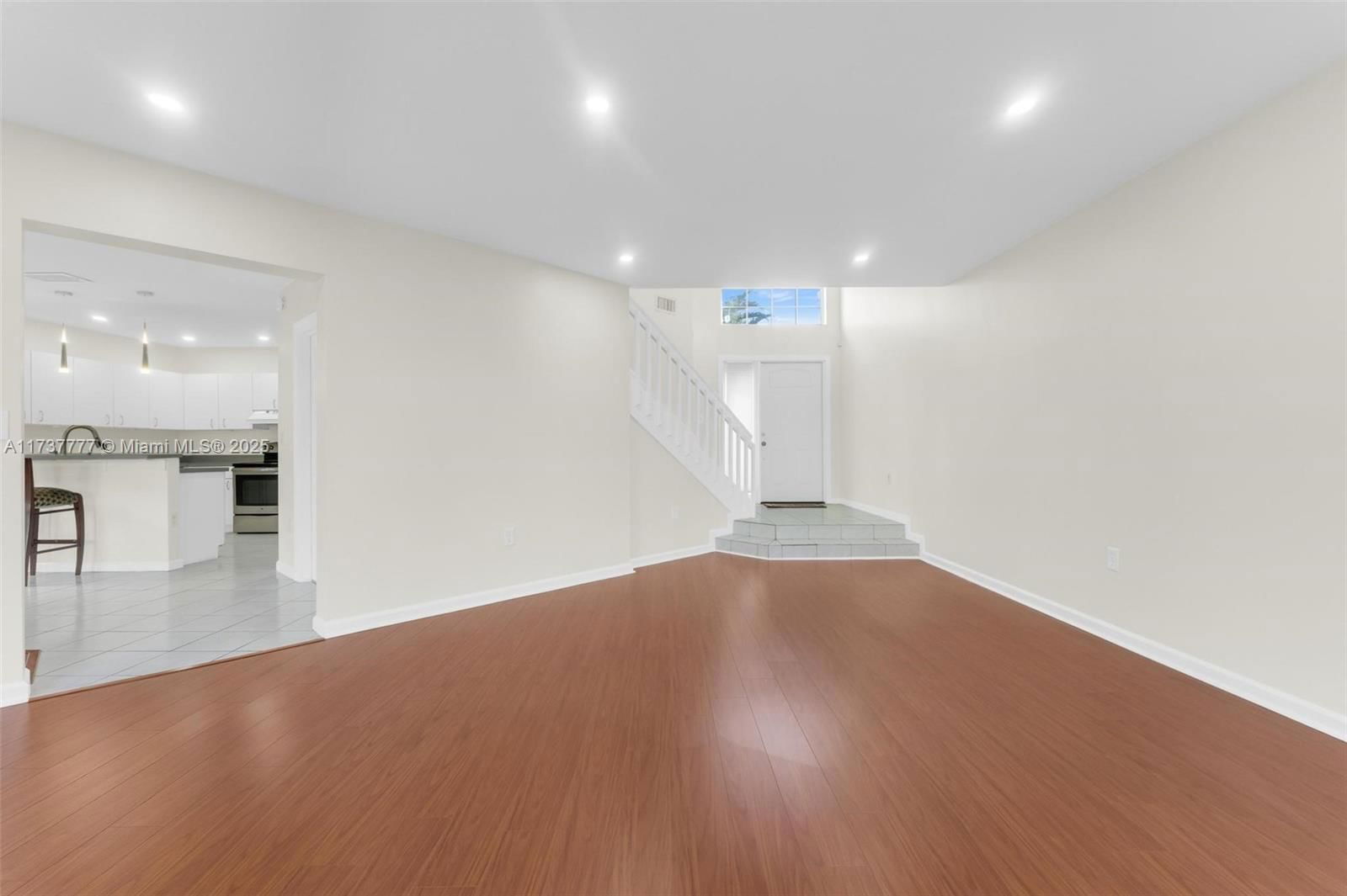 Real estate property located at 5331 189th St, Miami-dade, Monterrey 2nd Addn, Miami Gardens, FL