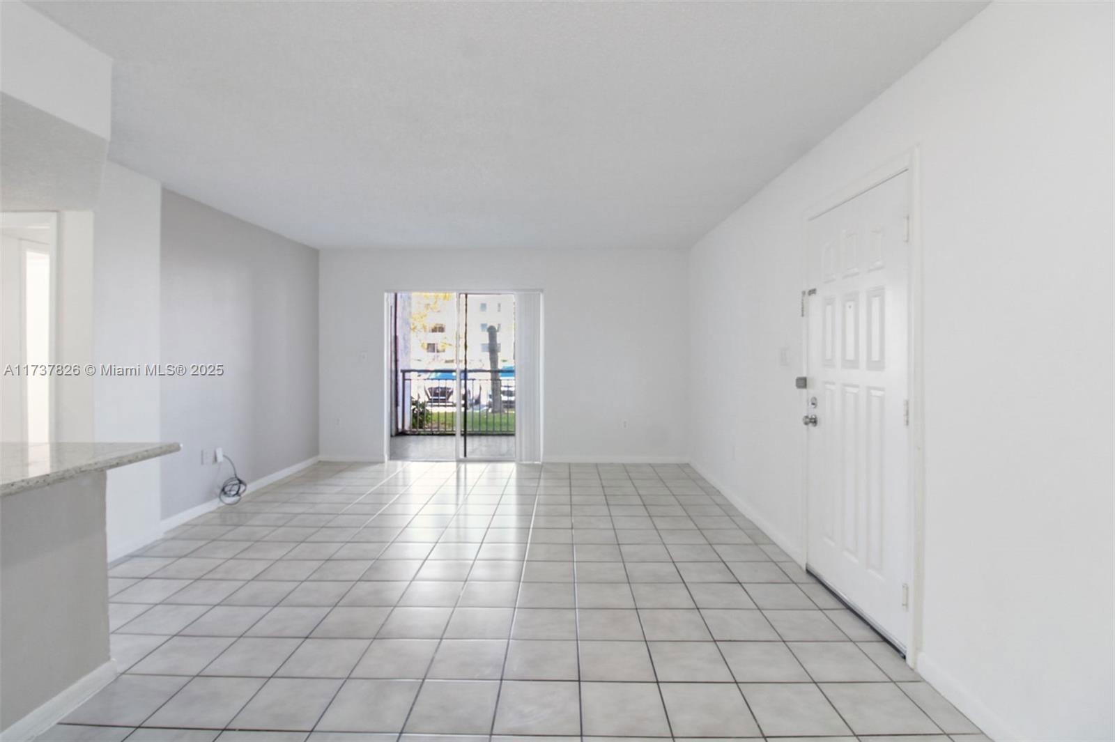 Real estate property located at 8680 212th St #107, Miami-dade, Le Club At Old Cutler Con, Cutler Bay, FL