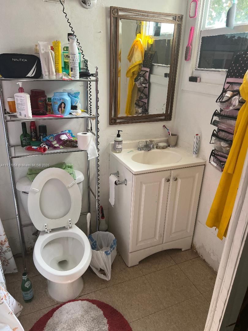 Real estate property located at 2381 137 ST, Miami-dade, Trailer City, North Miami Beach, FL
