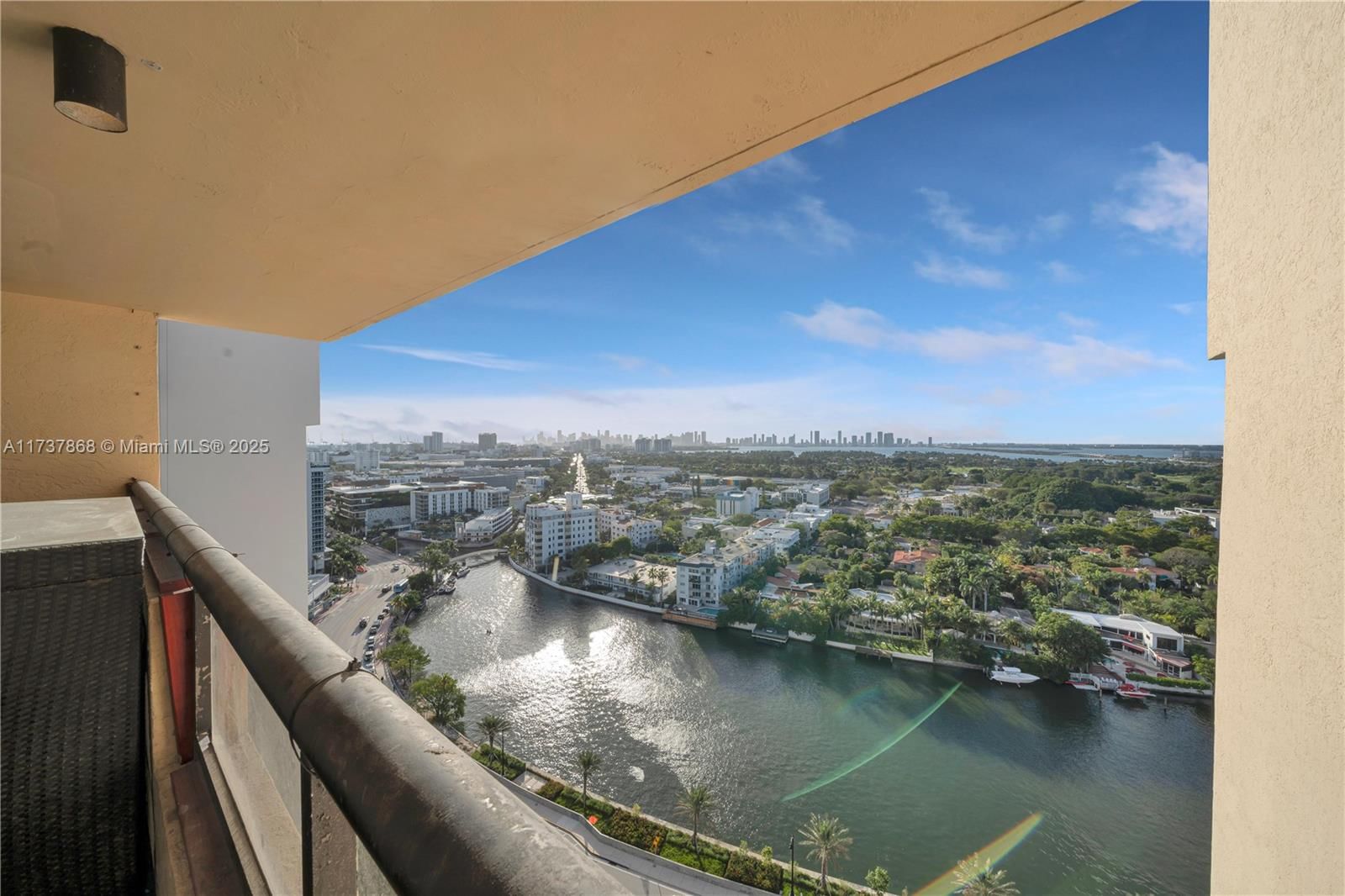 Real estate property located at 2555 Collins Ave #2404, Miami-dade, Club Atlantis Condo, Miami Beach, FL