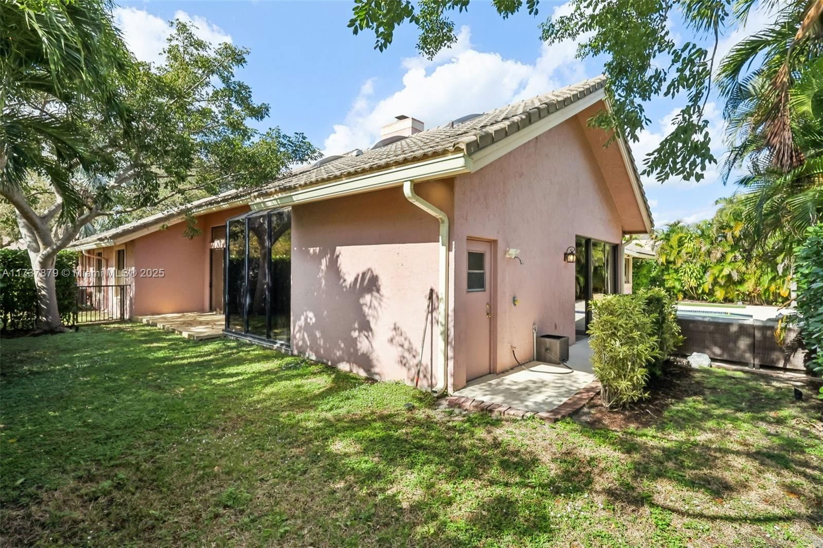 Real estate property located at 1755 Eagle Trace Blvd, Broward, Eagle Trace, Coral Springs, FL