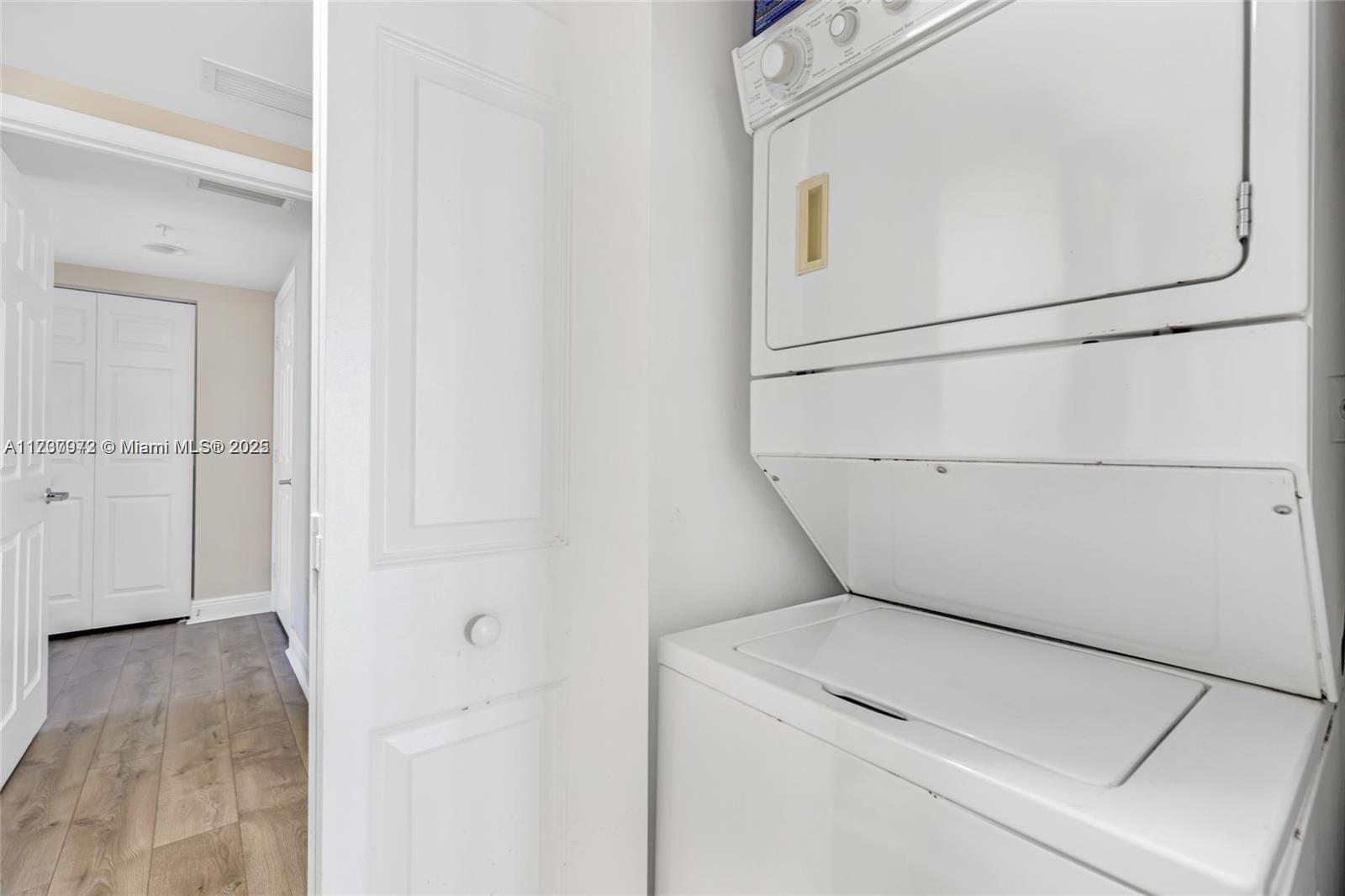 Real estate property located at 3232 22nd Ter #301, Miami-dade, Gables Marquis Condo, Miami, FL