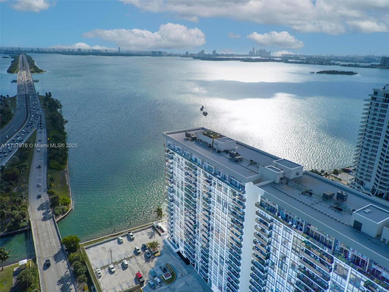 Real estate property located at 600 36th St #414, Miami-dade, Charter Club Condo, Miami, FL