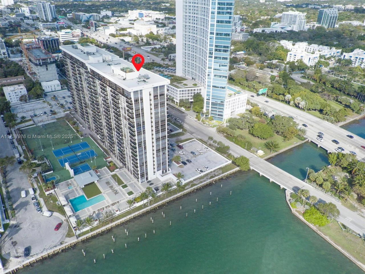 Real estate property located at 600 36th St #414, Miami-dade, Charter Club Condo, Miami, FL