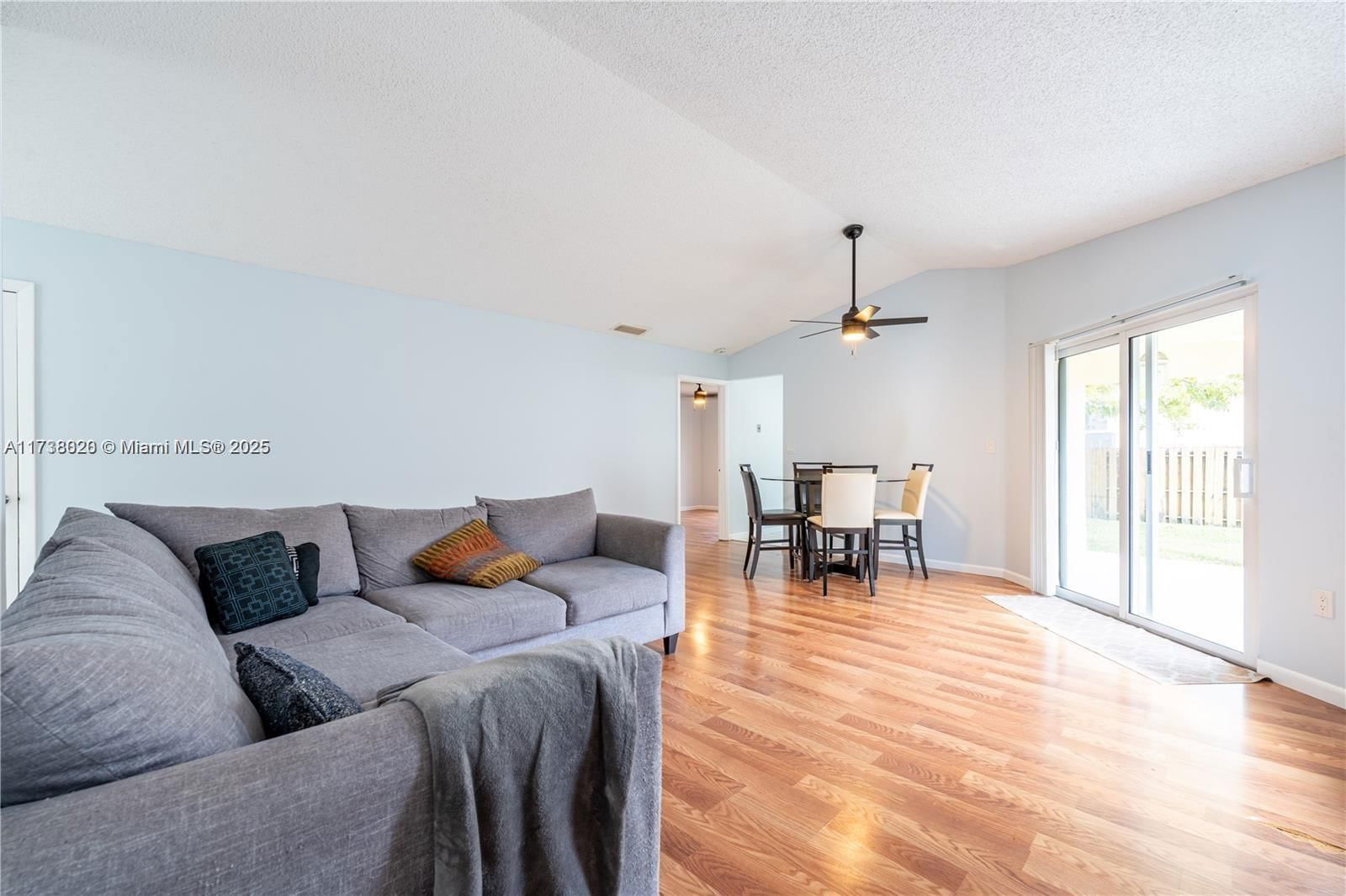 Real estate property located at 4450 72nd Way, Broward, Apple Creek, Davie, FL