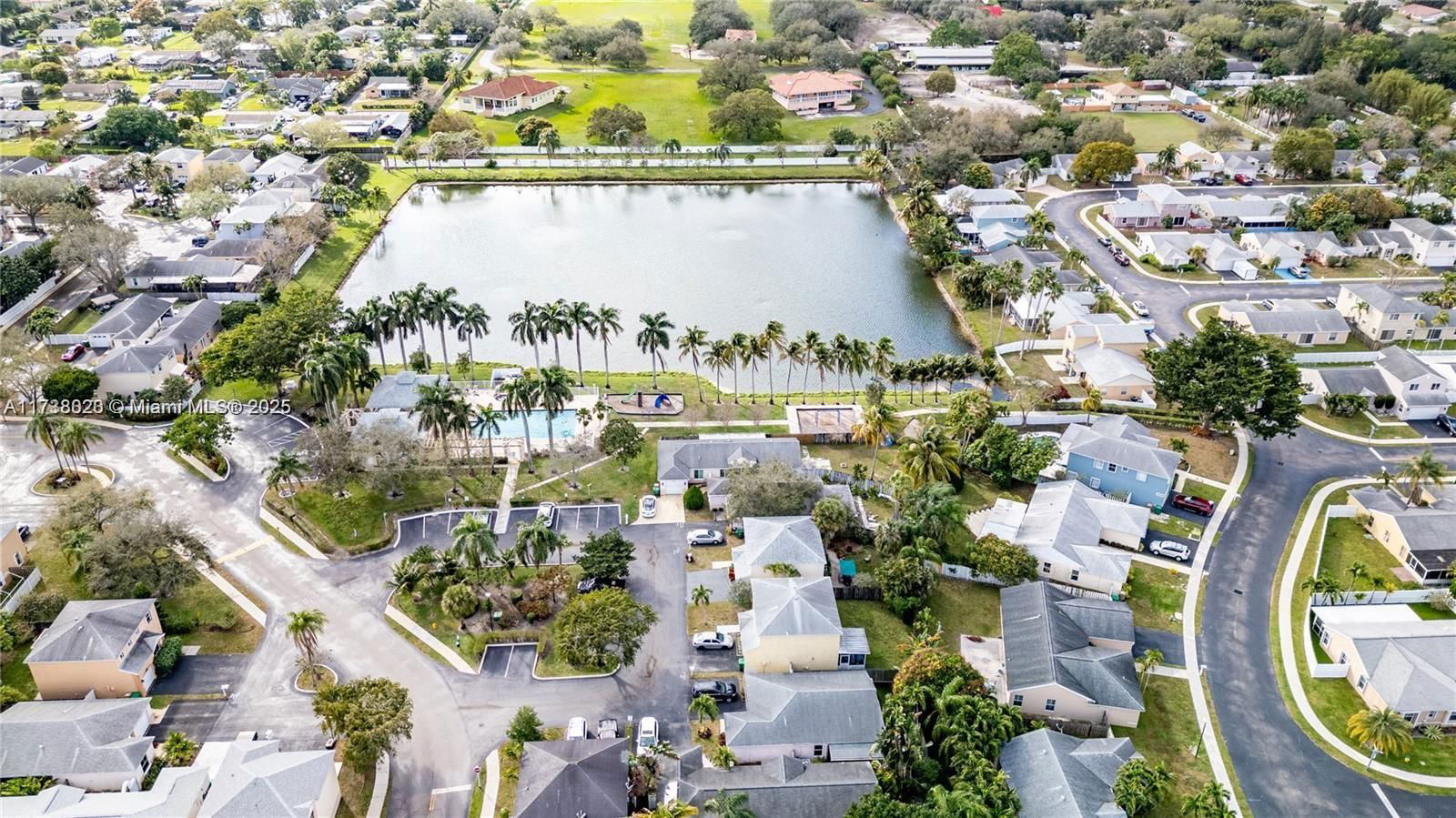 Real estate property located at 4450 72nd Way, Broward, Apple Creek, Davie, FL