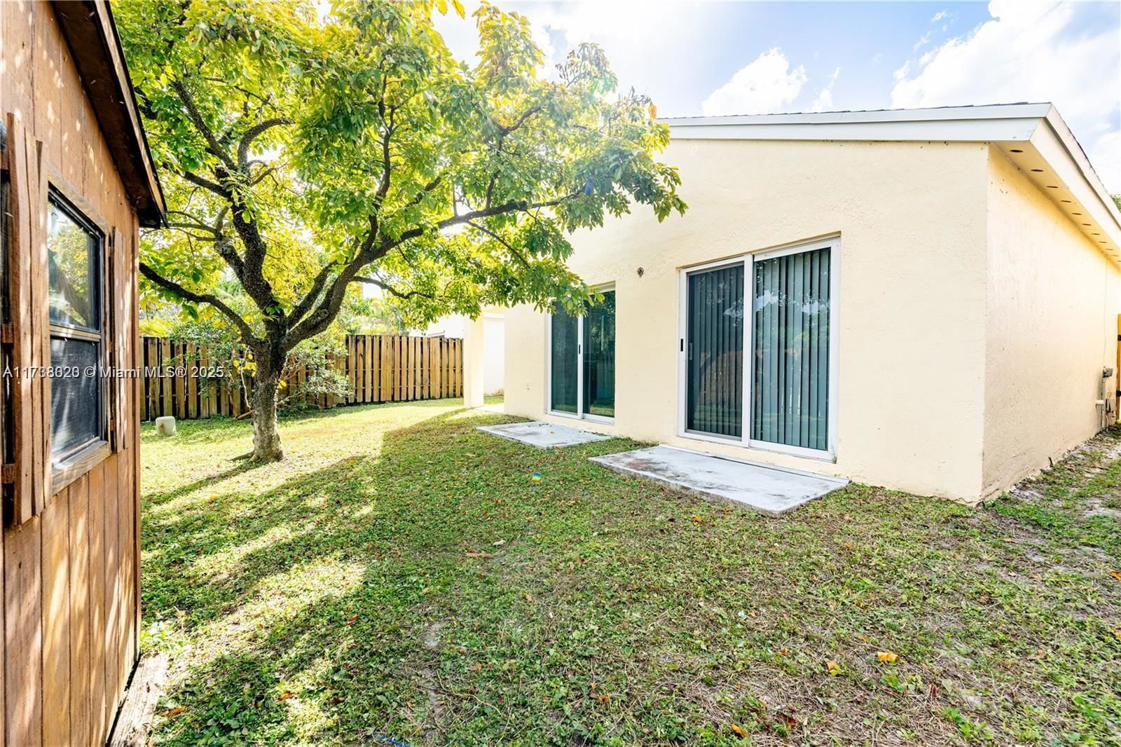 Real estate property located at 4450 72nd Way, Broward, Apple Creek, Davie, FL