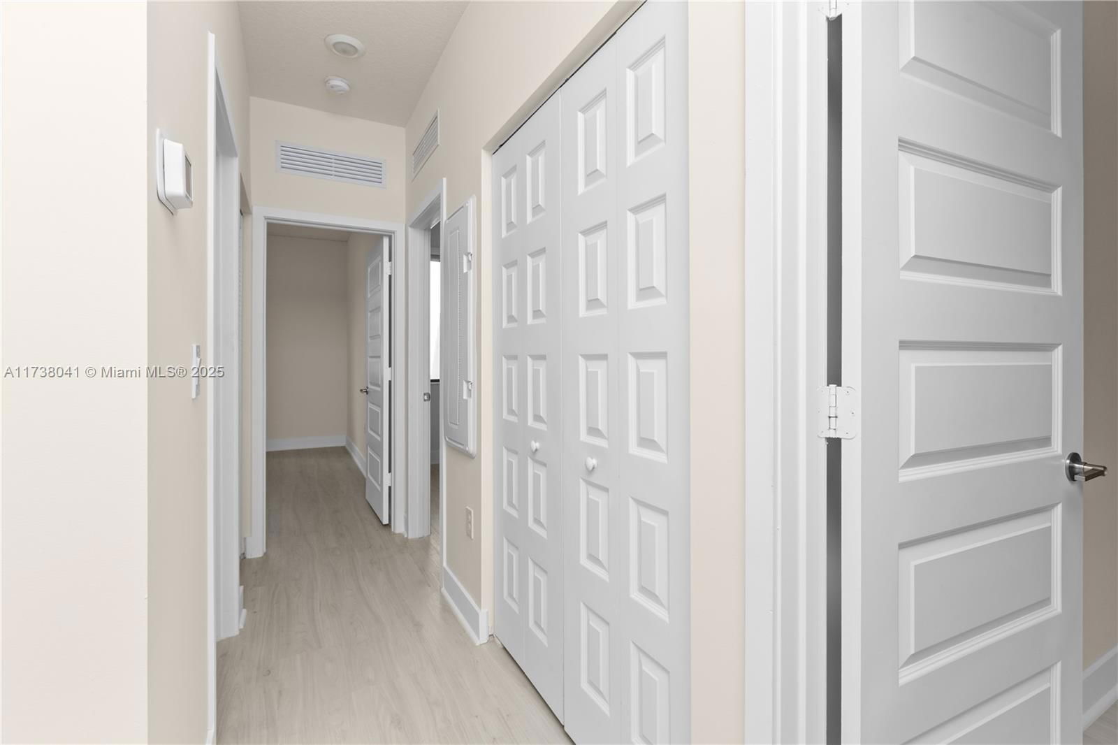 Real estate property located at 4760 83rd Pkwy, Miami-dade, Downtown Doral South Phas, Doral, FL