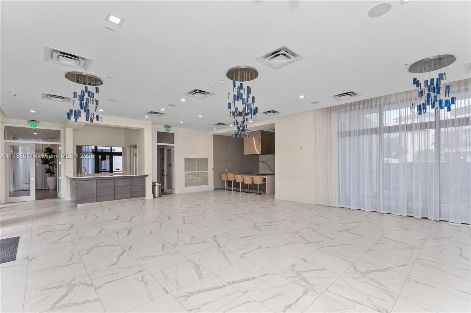 Real estate property located at 4760 83rd Pkwy, Miami-dade, Downtown Doral South Phas, Doral, FL