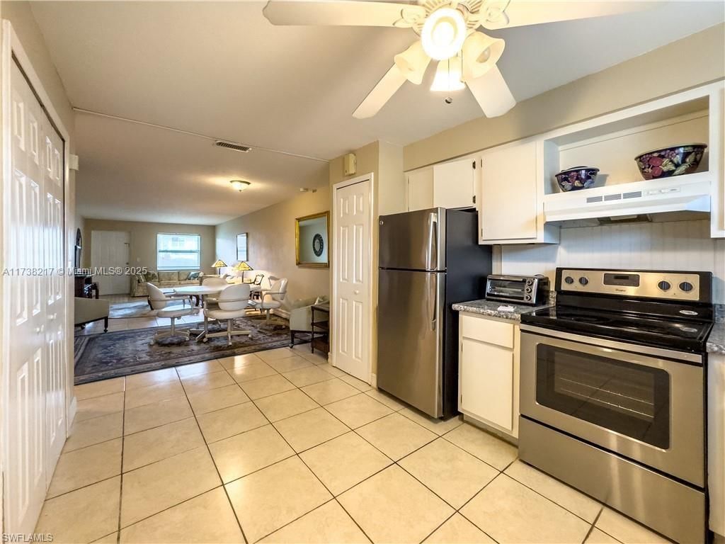 Real estate property located at 6777 Winkler Rd A160, Lee, Regency Condos, Fort Myers, FL